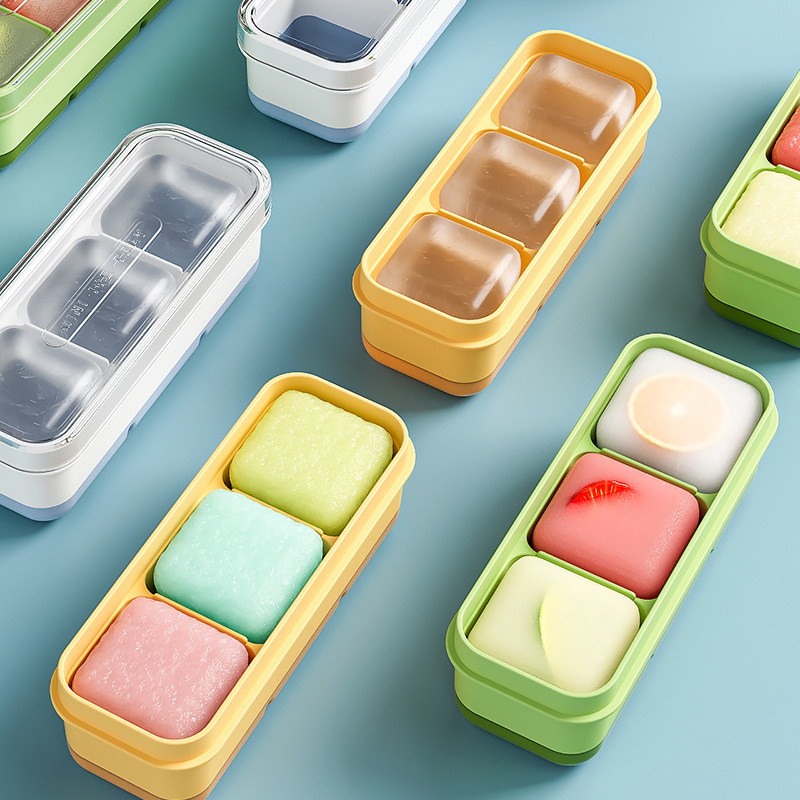 Mini 3-compartment Fruit Ice Tray with Lid And Soft Bottom