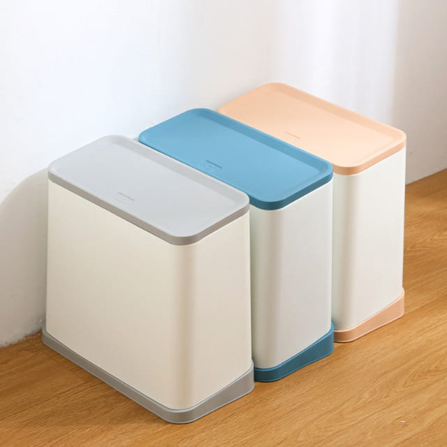 Multi-Functional Covered Trash Can for Bulk Retail & Commercial Use