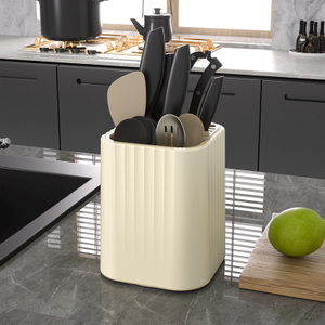 Versatile Multi-Purpose Rotating Knife Holder