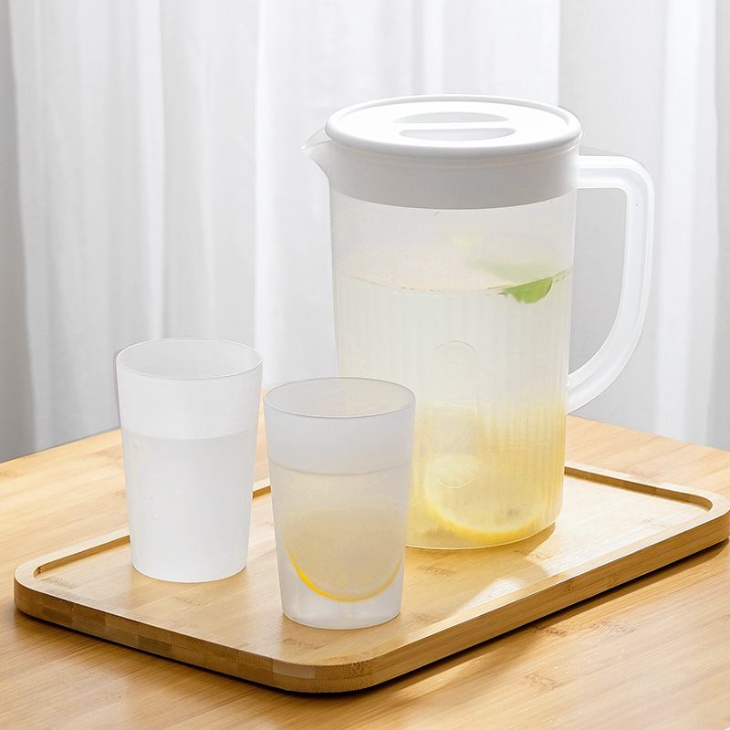 Large Capacity Japanese-Style Cold Water Pitcher - High Temp Resistant