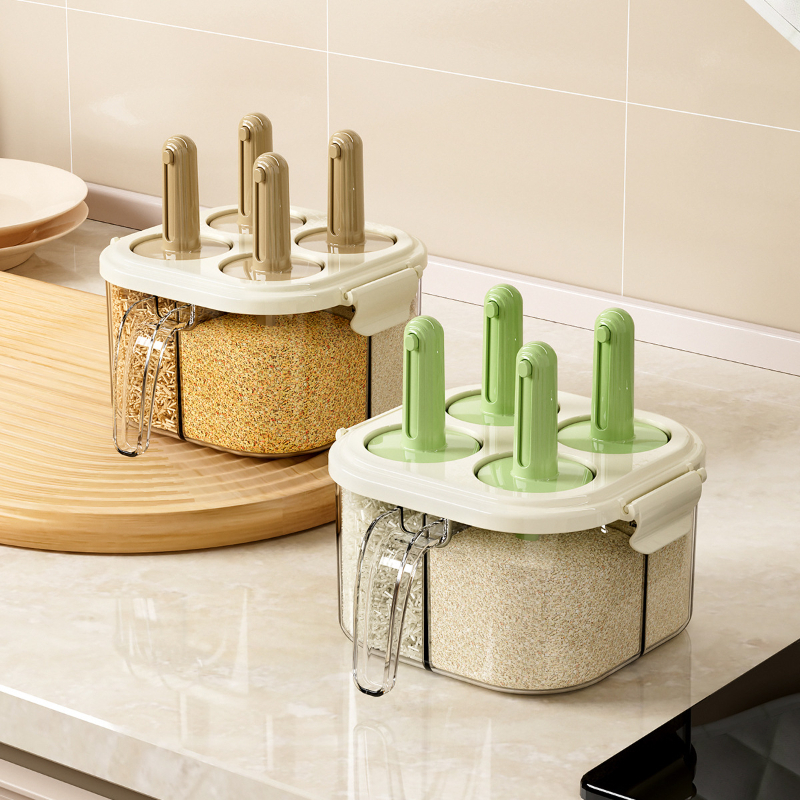 Practical Four-Scoop Seasoning Box