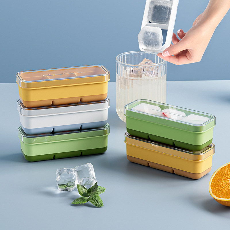 Mini 3-compartment Fruit Ice Tray with Lid And Soft Bottom